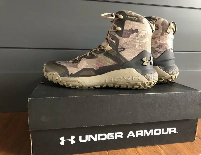 Under Armor Hovr Dawn Boot Camo