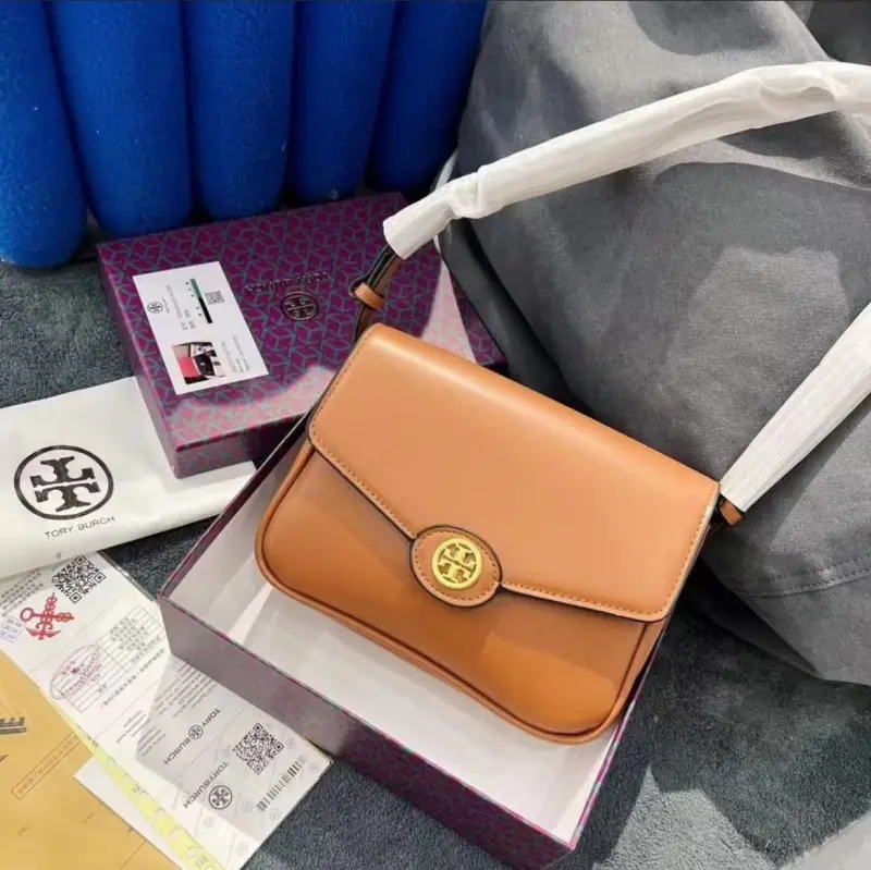 Tori Burch Robinson Spazzolato Shoulder Bag With Box - Image 2