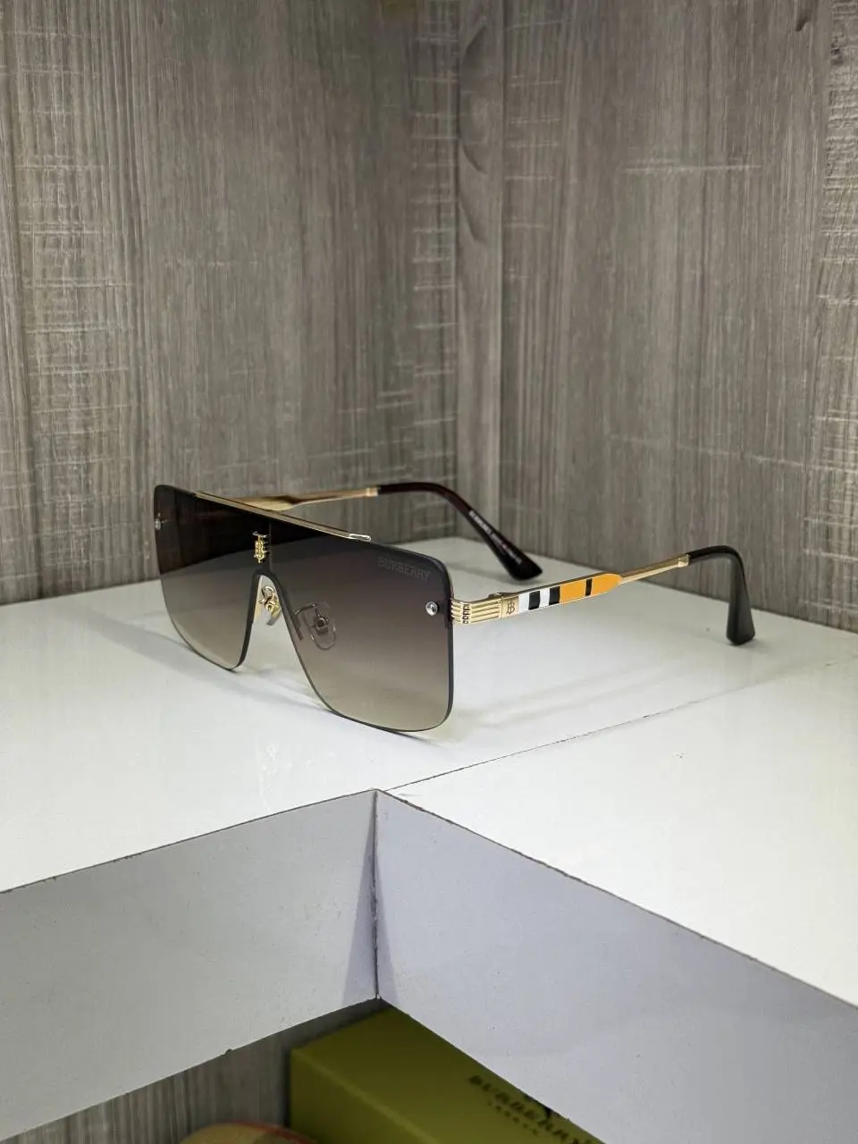 Burberry 1018 BrownGold - Image 8