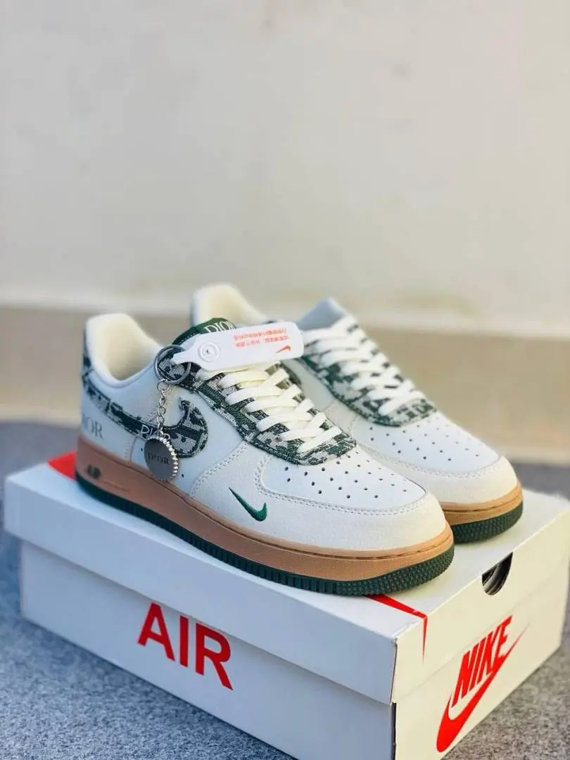 Nike AIRFORCE 1 X DIOOR BEIGE GREEN - Image 4