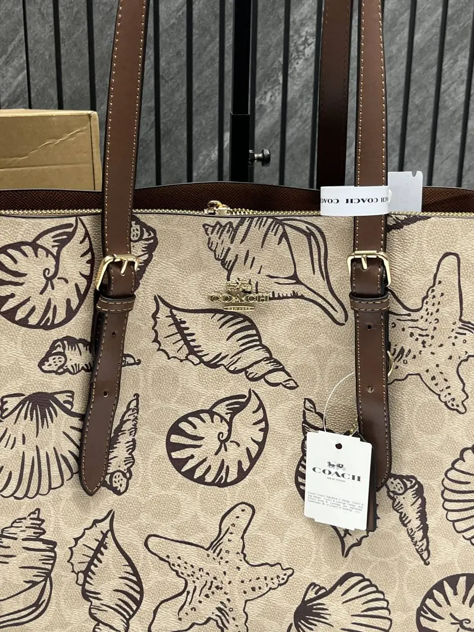 Coach Mollie Shell Edition Tote With OriginalBox DustCover SuperPremium - Image 6
