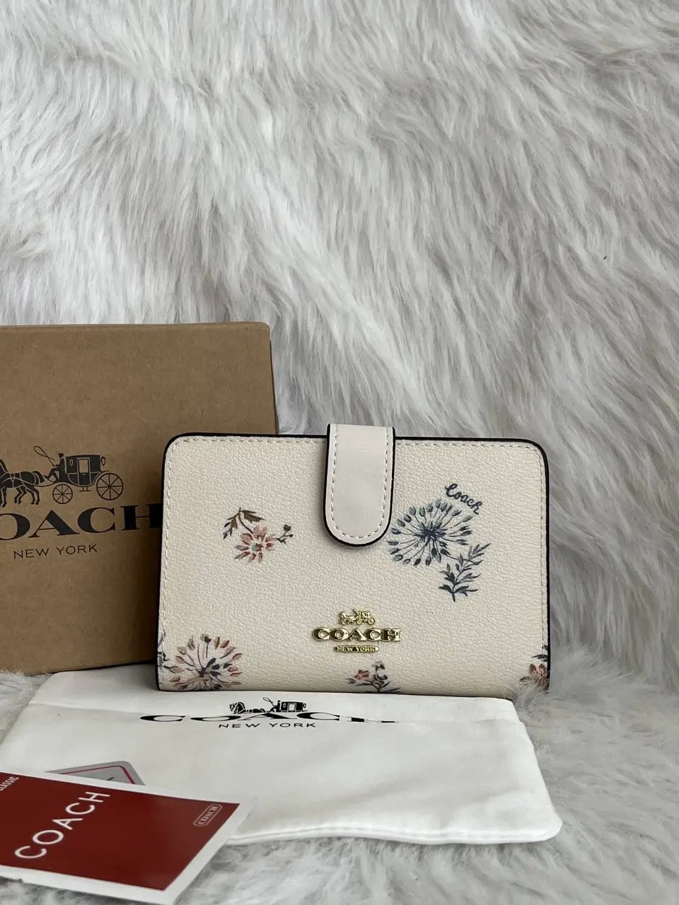 Coach 2-9 Premium Flap Wallet With OriginalBox DustCover Highend Coded - Image 2