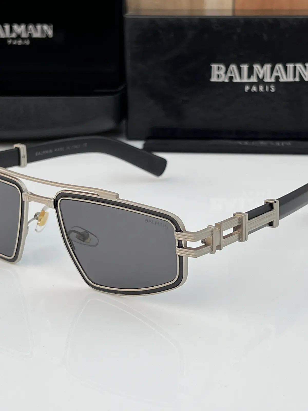 Balmain 20250 silver black - Image 2