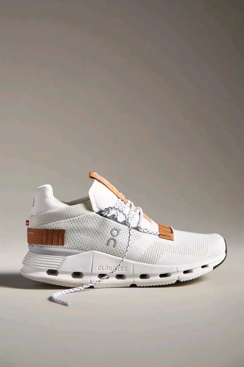 On Running Cloudnova trainers in white and brown pearl 193