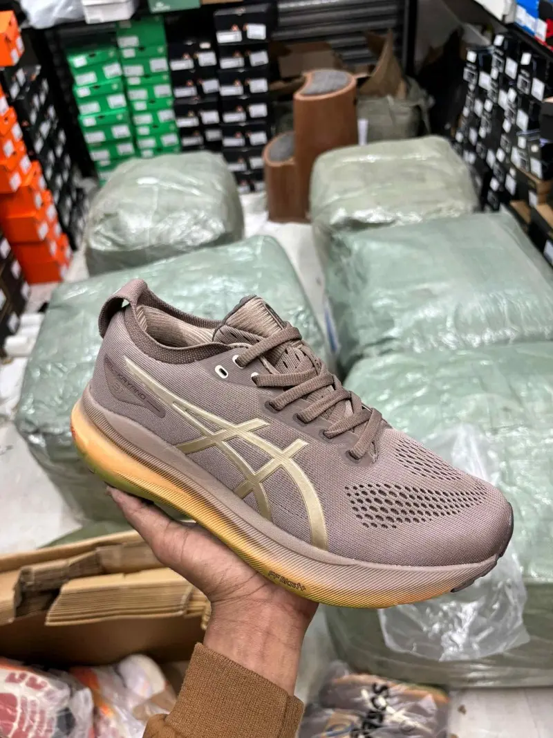 Asics Gel-Kayano 31 Taupe Grey 1011 - Image 3