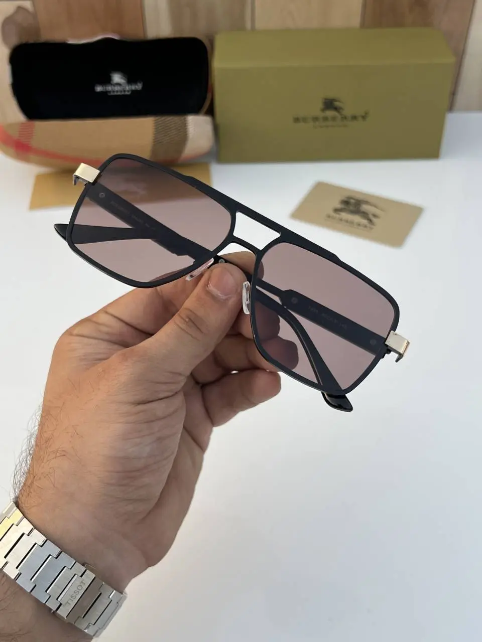 Burberry 7939 black candy - Image 4