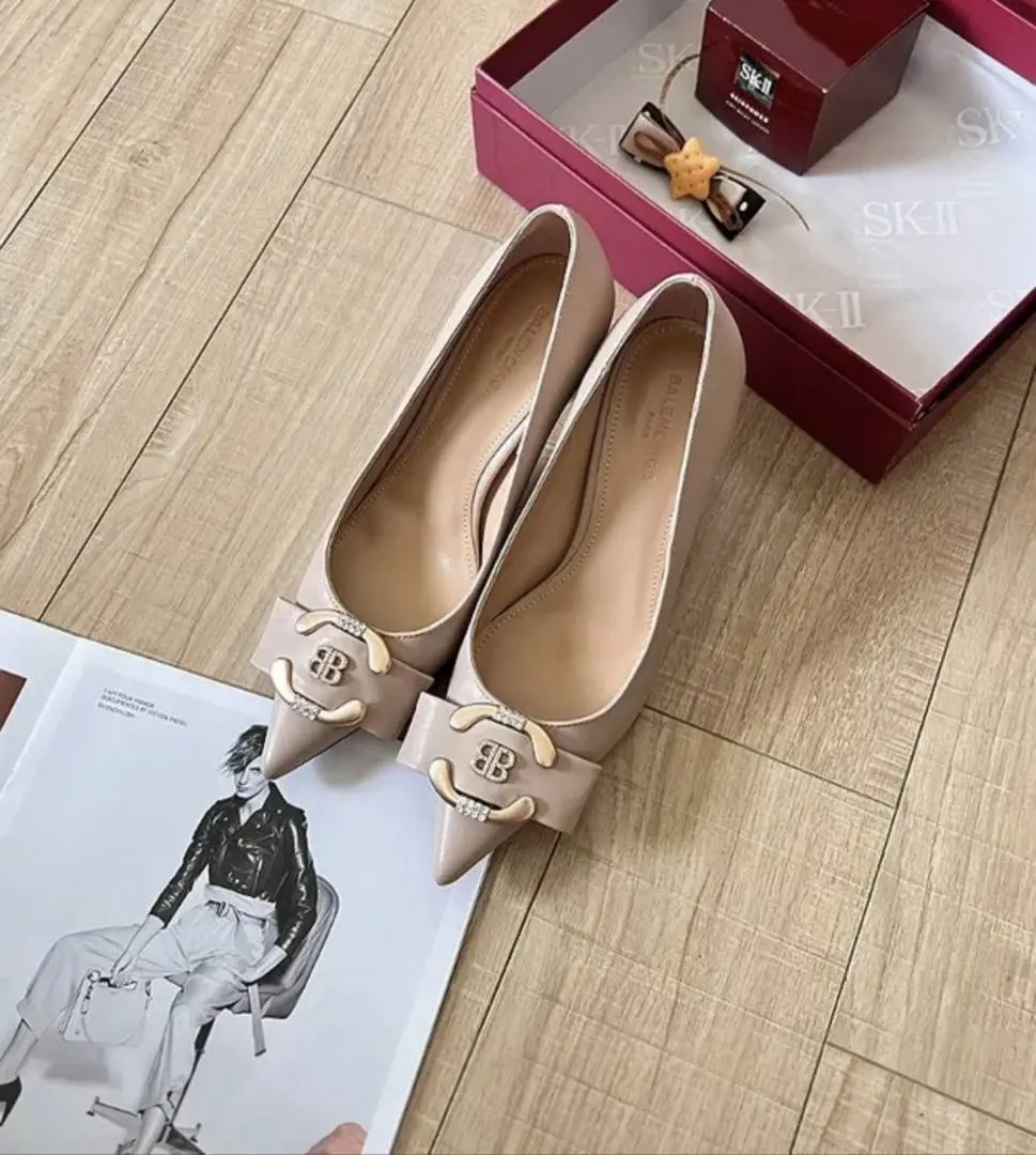 Balenciaga BB Paris Pump Heels Apricot For Her With Original Box And Carry Bag - Image 2