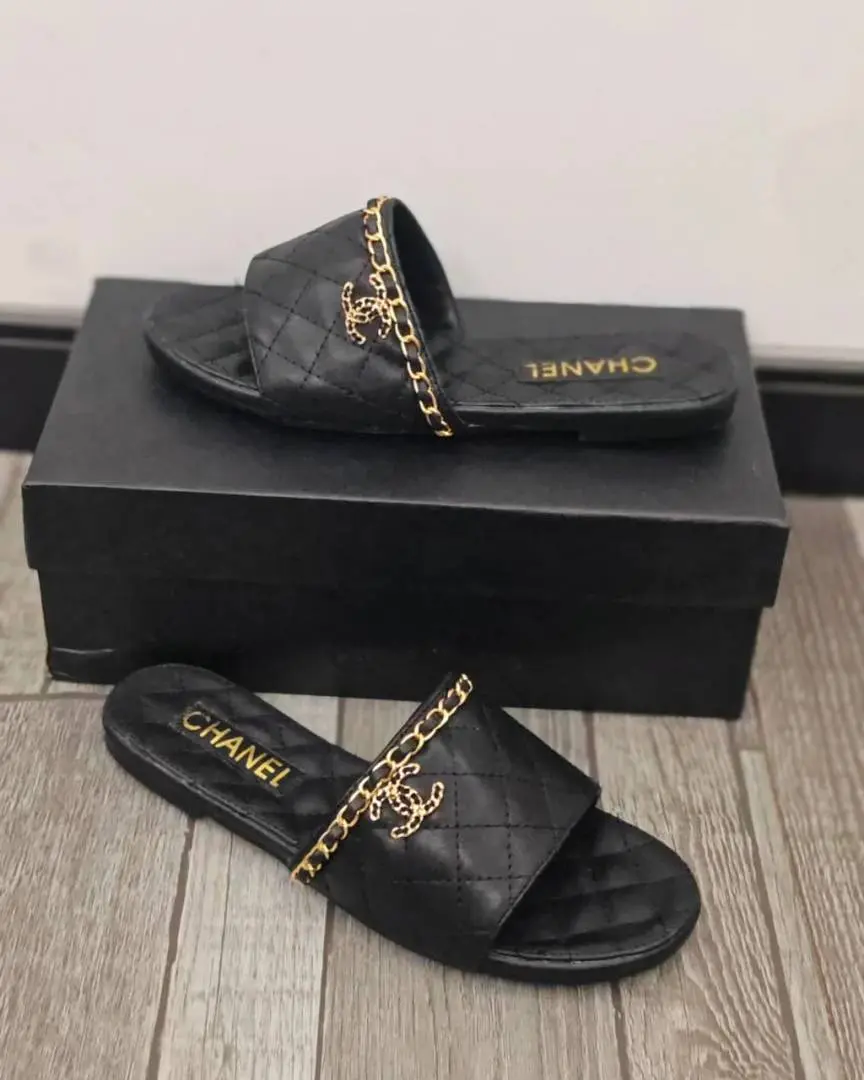 Chanel Chain Leather Slide With OG Box & Dust Bag (Black - 1074) - Image 2