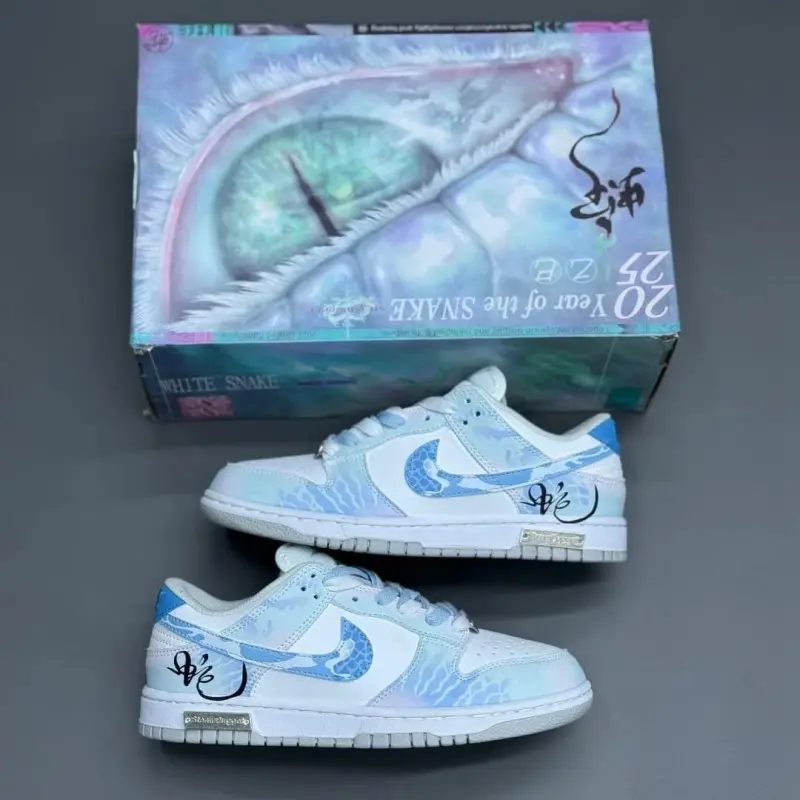 Nike Sb Dunk Dragon White Blue 185