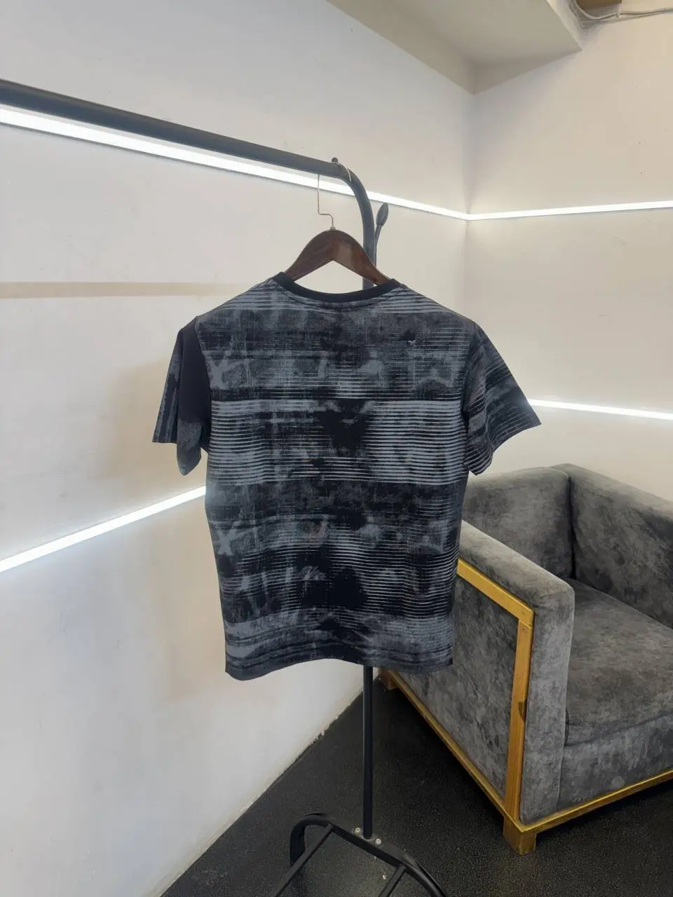 Hugoo boss turkey imported round neck tshirt black - Image 3