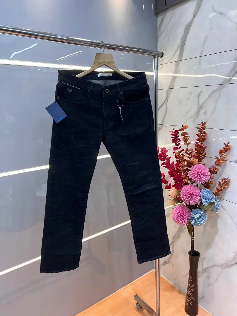 Prada Premium Imported Stretchable Lycra Fabric Comfort Fit Denim with Metal Logo Sale Offer 3065