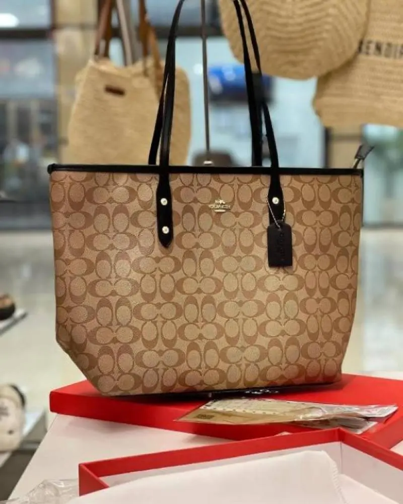 Coach Signature City Tote Bag With OG Box & Dust Bag (Beige Black-1119) - Image 4