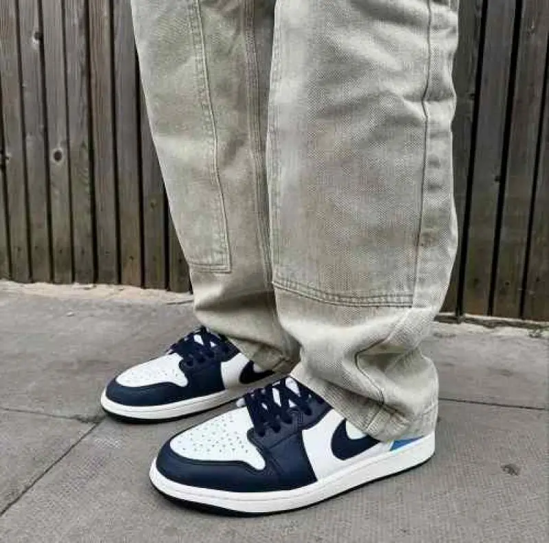 Air Jordan 1 Low OG Obsidian - Image 2