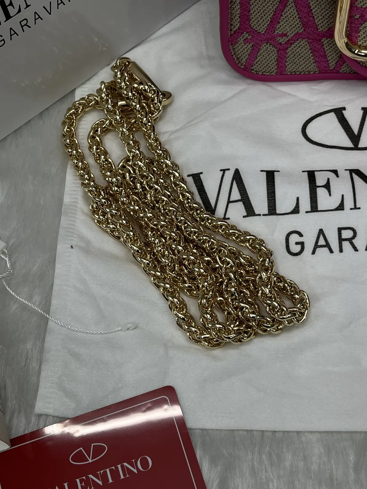 Valentino V Loc Pink Small Shoulder Bag With OriginalBox - Image 3