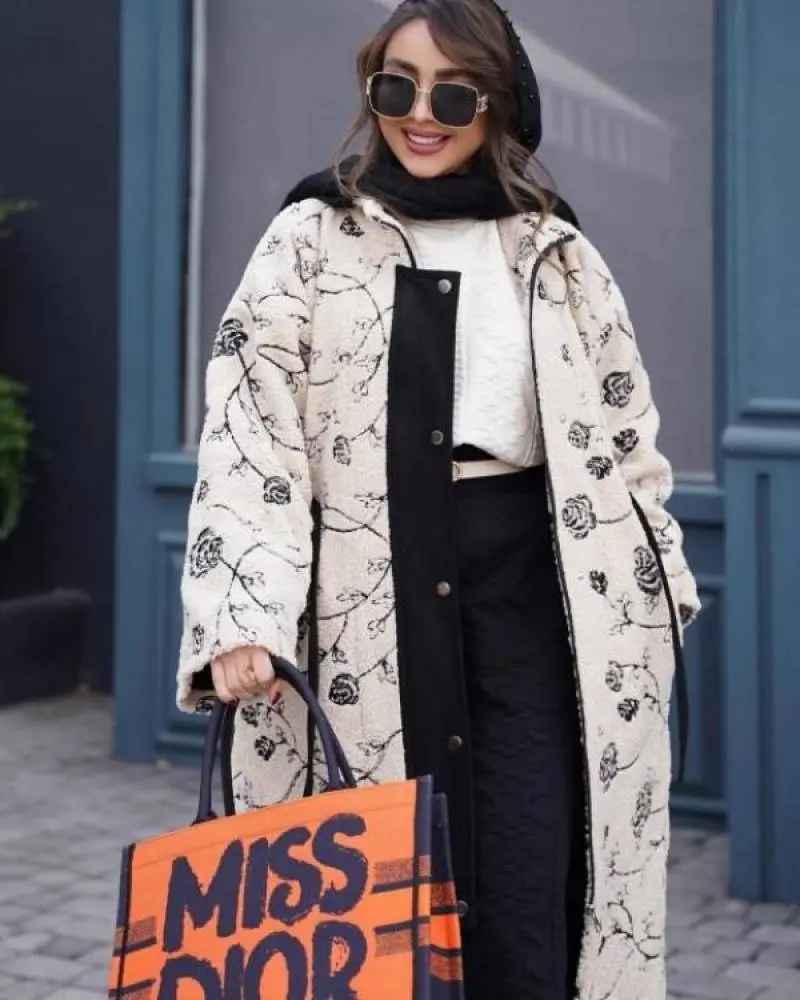 Miss Dioor Graffiti Book Large Tote With OG Box & Dust Bag & Scarf (Orange - 1031) - Image 4