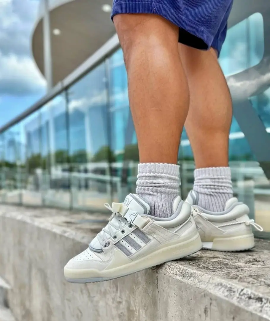 Adidas bad bunny cloud white - Image 3