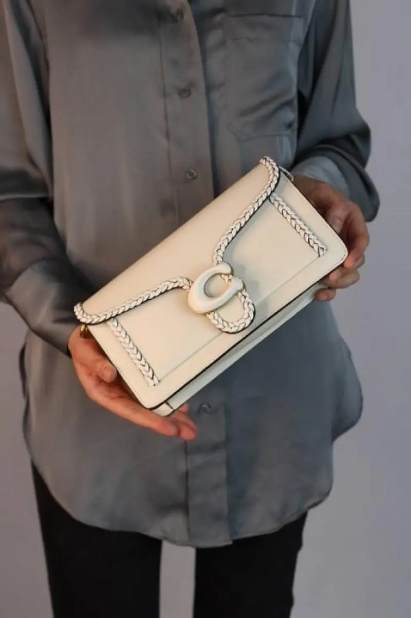 Coach Tabby 26 Elite Quality Shoulder Bag With OG Double Magnetic Box & Dust Bag & 2 Belts (Of White-664) - Image 4