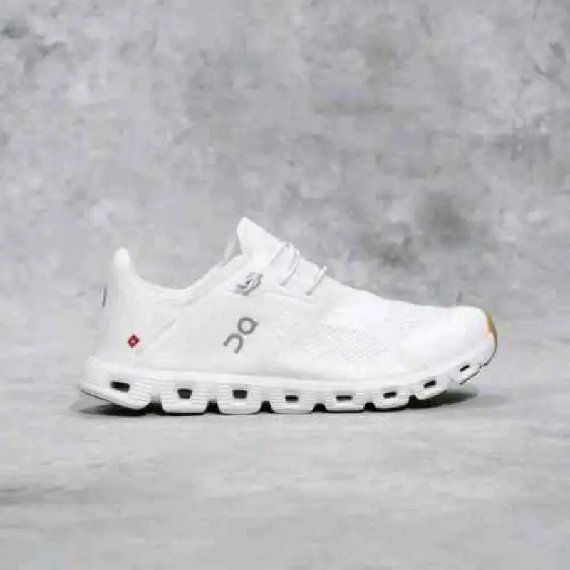 ON CLOUD 5 COAST ALL WHITE - Image 10