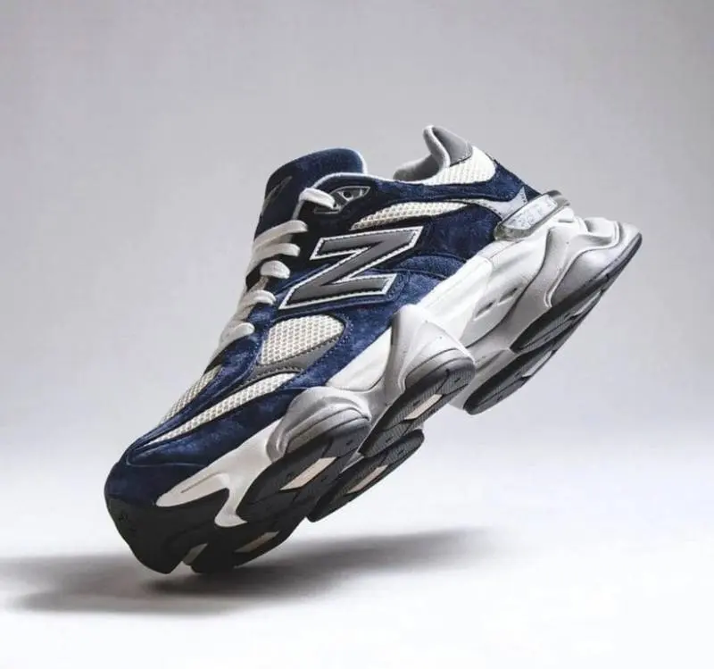 New Balancce 9060 Indigo Blue - Image 4
