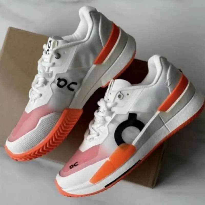 On Cloud Running The Roger Pro 2 White Flame - Image 2