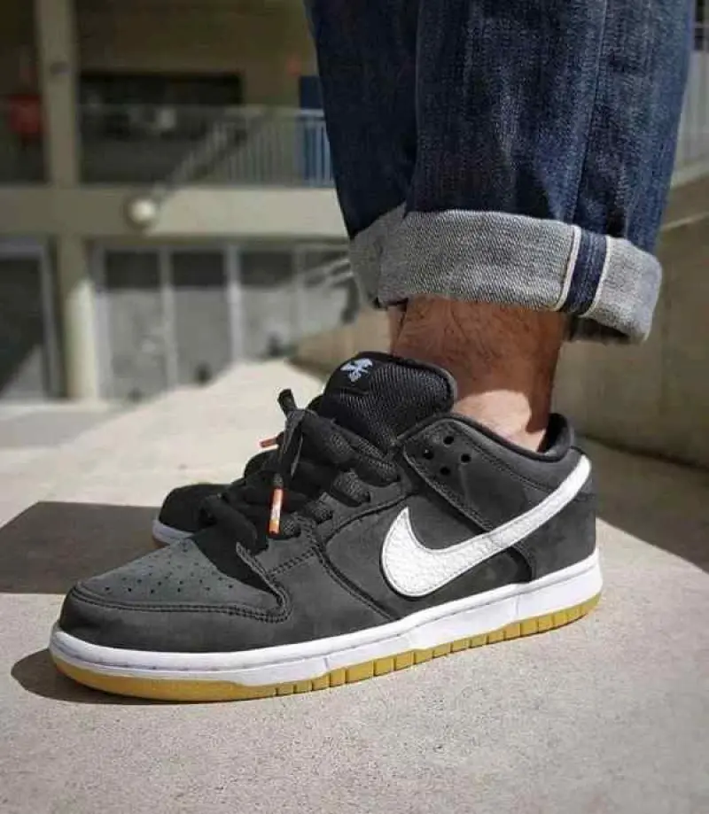Nike sb dunk low black gum - Image 2