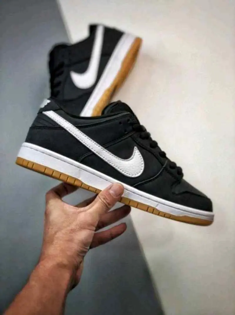 Nike sb dunk low black gum - Image 3