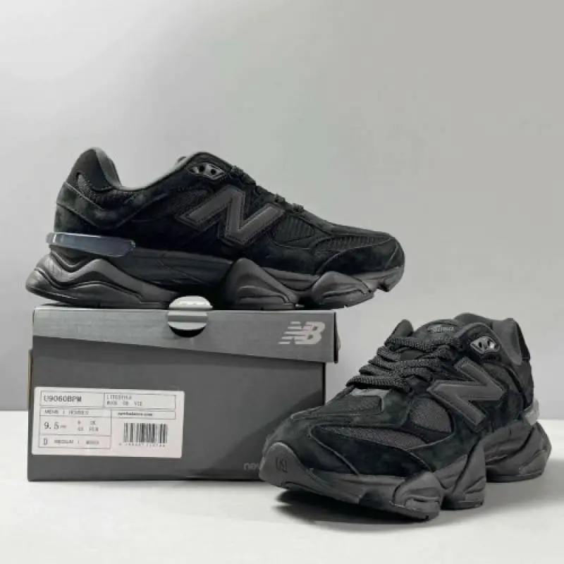 New Balancce 9060 Full Black - Image 4