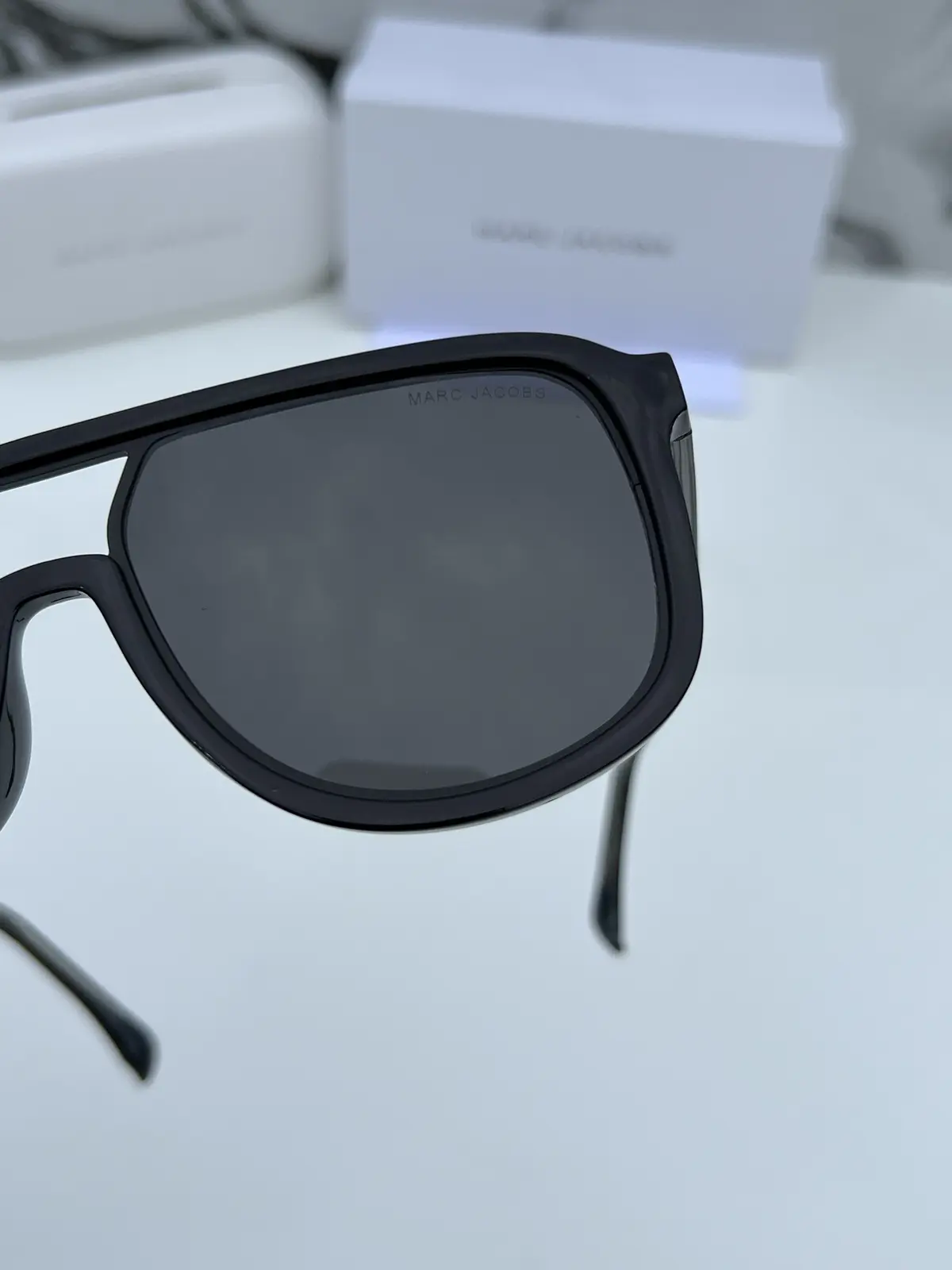 Marc jacobs 1010 full black - Image 5