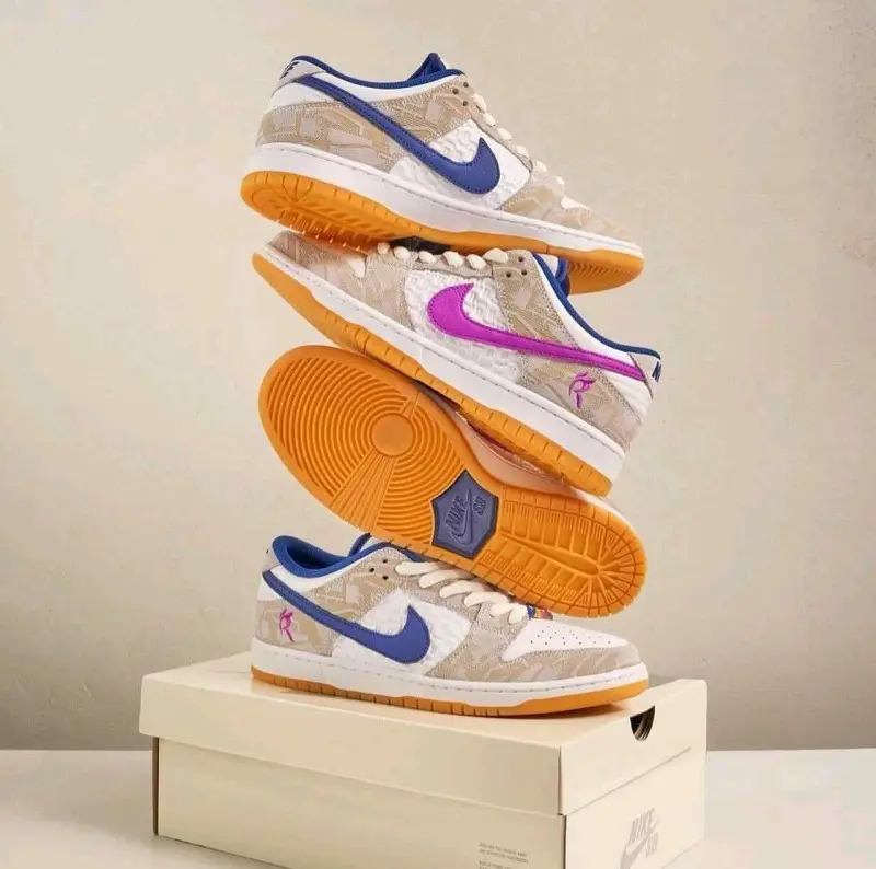 Nike SB Dunk Low Rayssa Leal 6163 - Image 2
