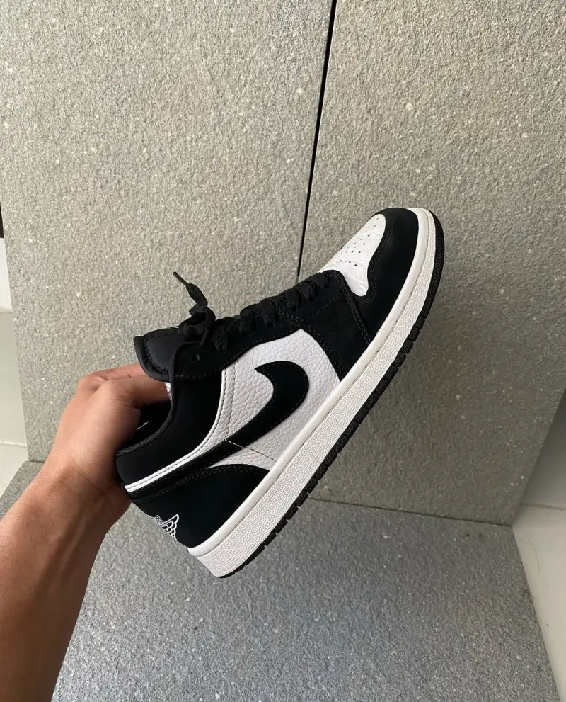 Air jordan 1 low Panda Black white - Image 4