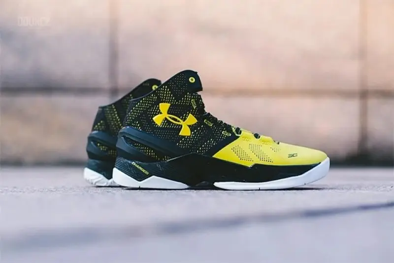 Under Armor Curry 2 Black Taxi Yellow - Image 3