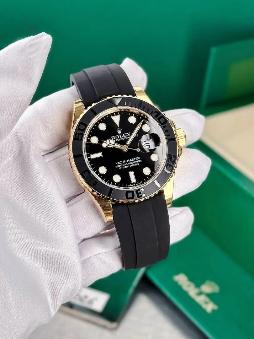 Rolex Oyster Perpetual Yach Master Battery Gold - Image 6