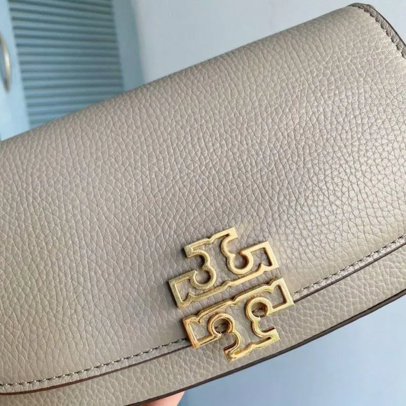 Toryy Burch Britten Small Convertible Shoulder Bag With Original Box & DustCover - Image 3