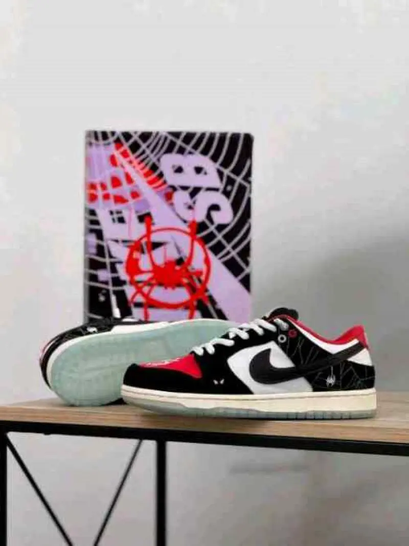 Nike sb dunk low spiderman miles morales - Image 4