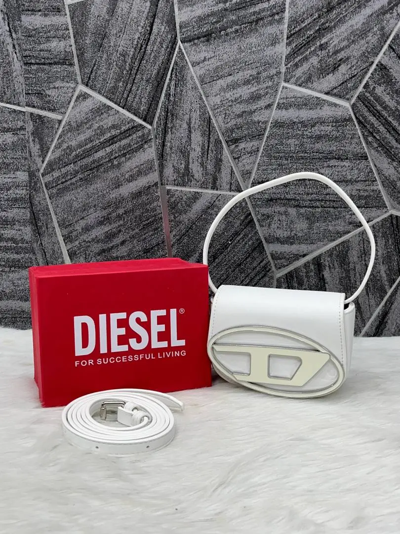 Dieseel 1DR XS Nano White Crossbody Bag With OriginalBox - Image 5