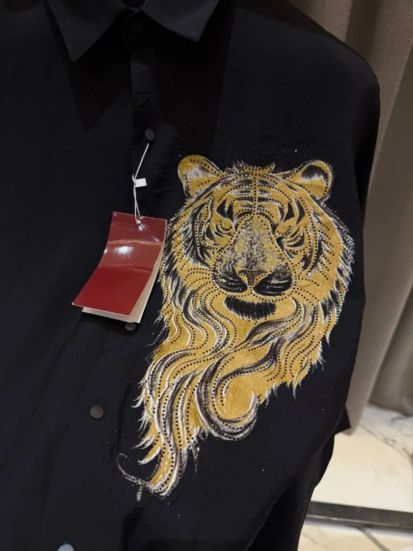 Gucci Tiger Diamond Logo Full Sleeves Shirt Black - Image 5