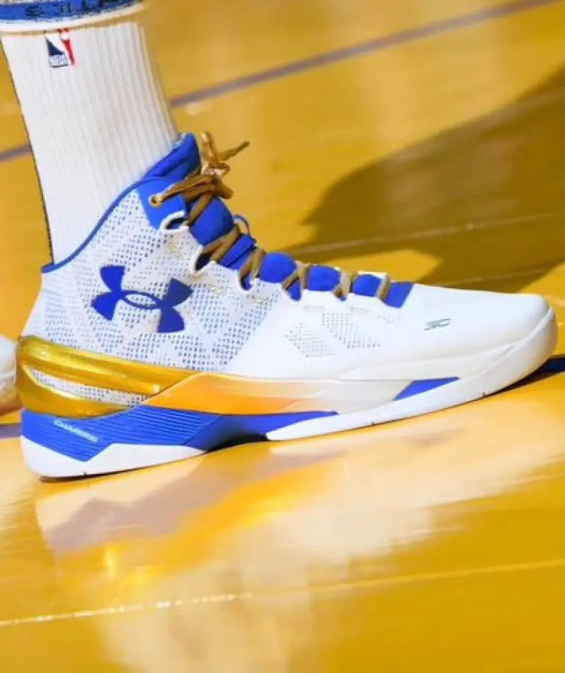 Under Armor Curry 2 Gold Rings - Image 10