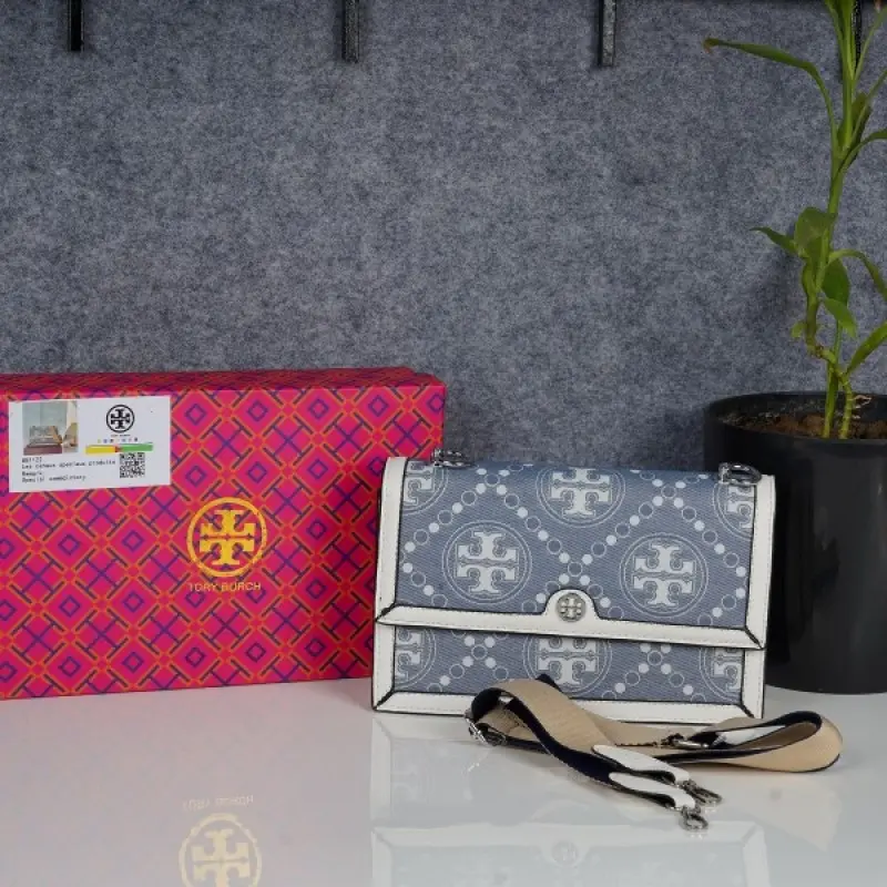 Tori Burch T Monogram Shoulder Bag With Adjustable Strap With OG Box & Dust Bag (White - 618) - Image 5