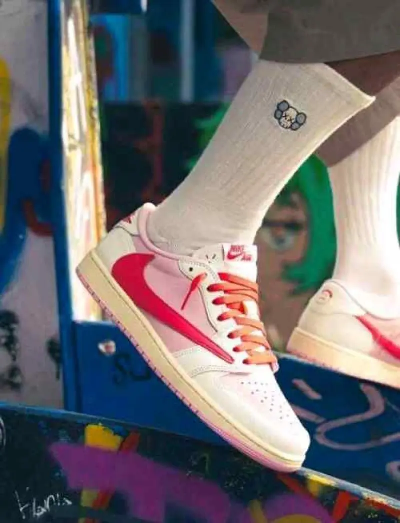 NiikeAir Jordan 1 Travis Scott Tropical Pink Semi UA Quality 761 - Image 2