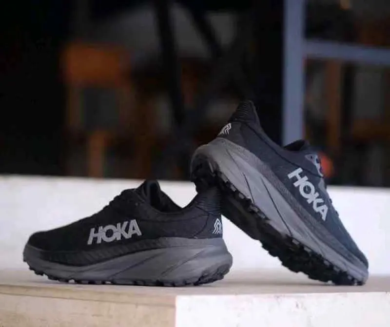Hoka Challenger ATR 7 Black 1263 - Image 6