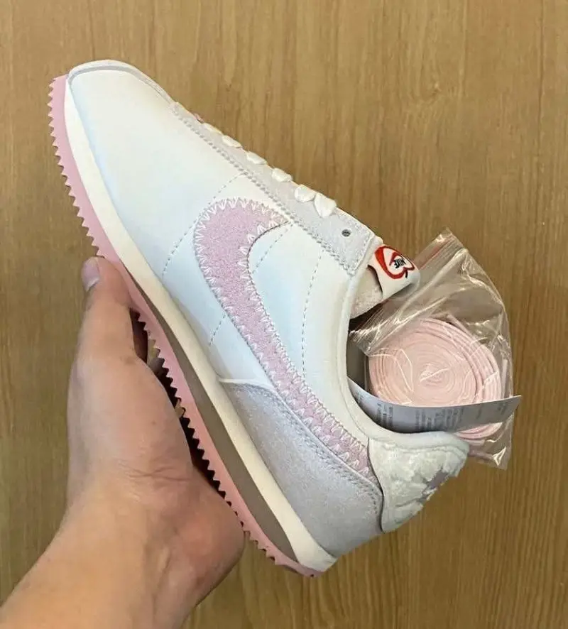 Nike cortez valentine s day - Image 12