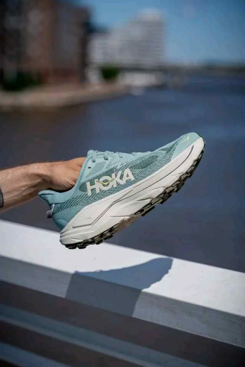 Hoka Challenger 8 Jade Truffle Salt - Image 3