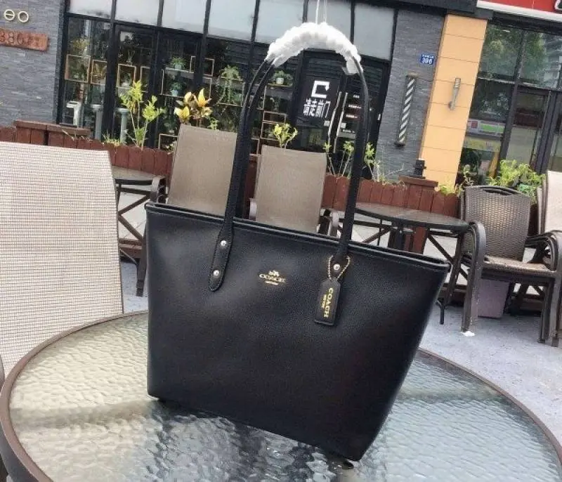 Coach Signature City Tote Bag With OG Box & Dust Bag (Black-919) - Image 5