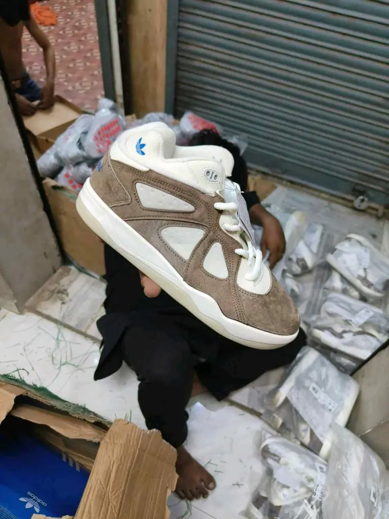 Adidas Badbo 1.0 Bad Bunny Brown 2587 - Image 7