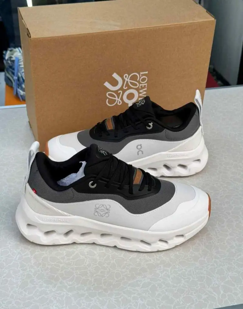 On Running Cloudtilt 2 x Loewe BlackWhitegrey - Image 8