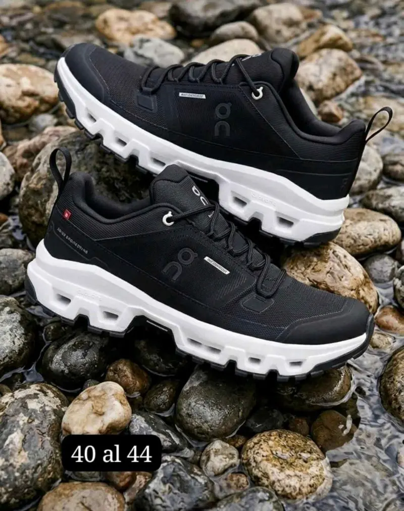 ON Cloudrock Low Waterproof Black - Image 2