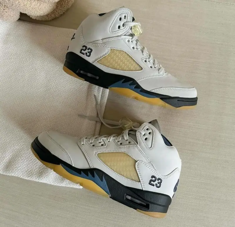 Air Jordan 5 A Ma Maniere Dawn