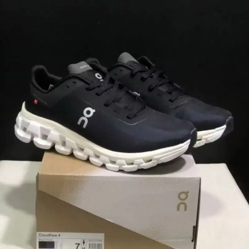 On Cloudflow 4 Low Top Black