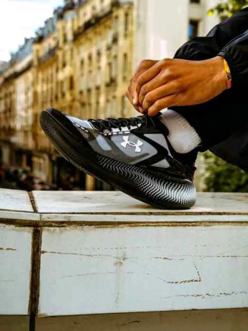 Underr Armour UA Echo SlipSpeed Black White