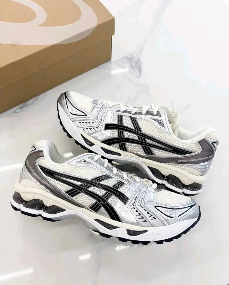 Asics Gel-Kayano 14 Cream Black Metallic Plum - Image 3